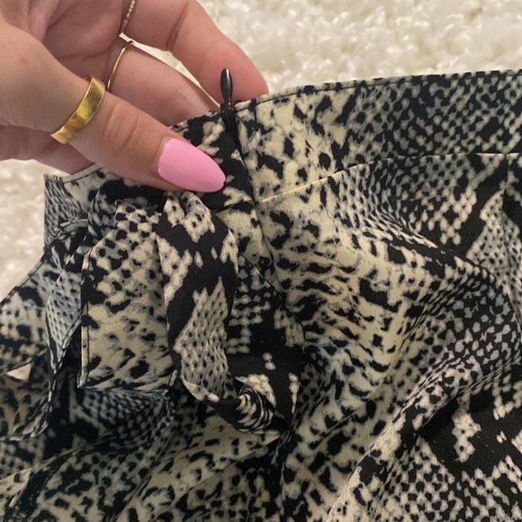 Snake Print Skirt - Picture 3 of 5